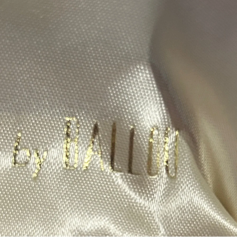 Vintage gold filled bangle bracelet by BALLOU. 1/20-12 KT gold filled. - Picture 2 of 10